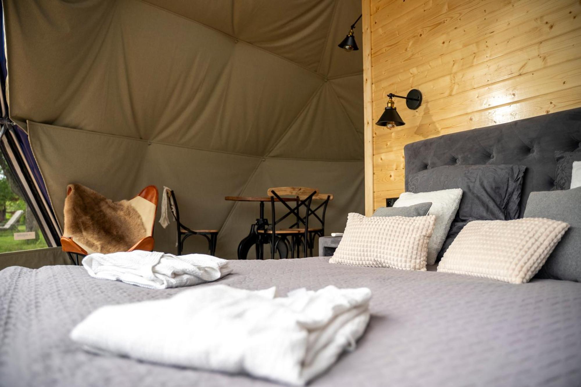 Luxury tent Niespiesznie